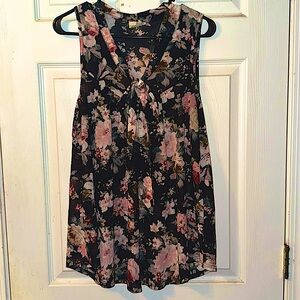 Ember Floral Blouse Sz L